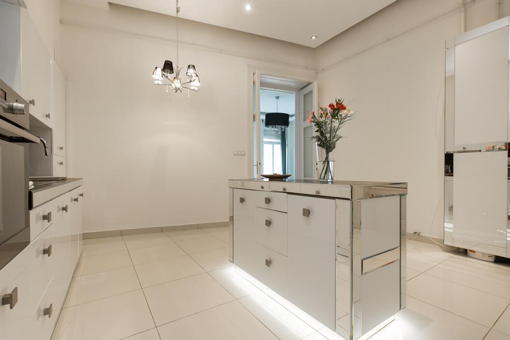Jozsef63 Apartment Budapest Kültér fotó
